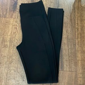 Red Hot by Spanx Leggings